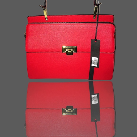 🛑BOGO 🆕Luxe "Regal Red" Leather Handbag - Picture 8 of 8